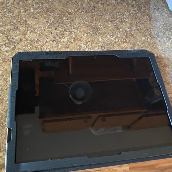 Tablet - Picture 1 of 4